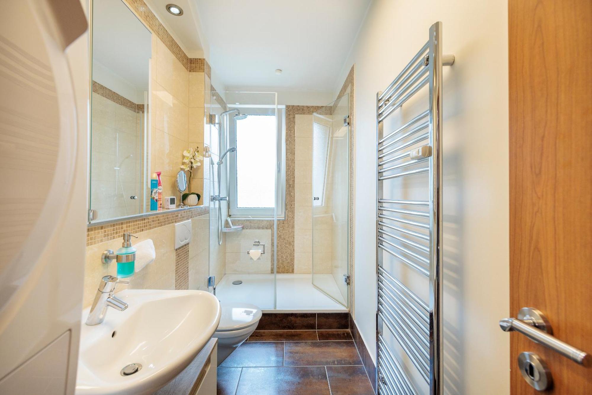 86Qm - 3 Rooms - Central - Rhm Apartments Hannover Exterior foto